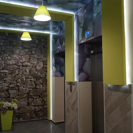 Bijou Apartment